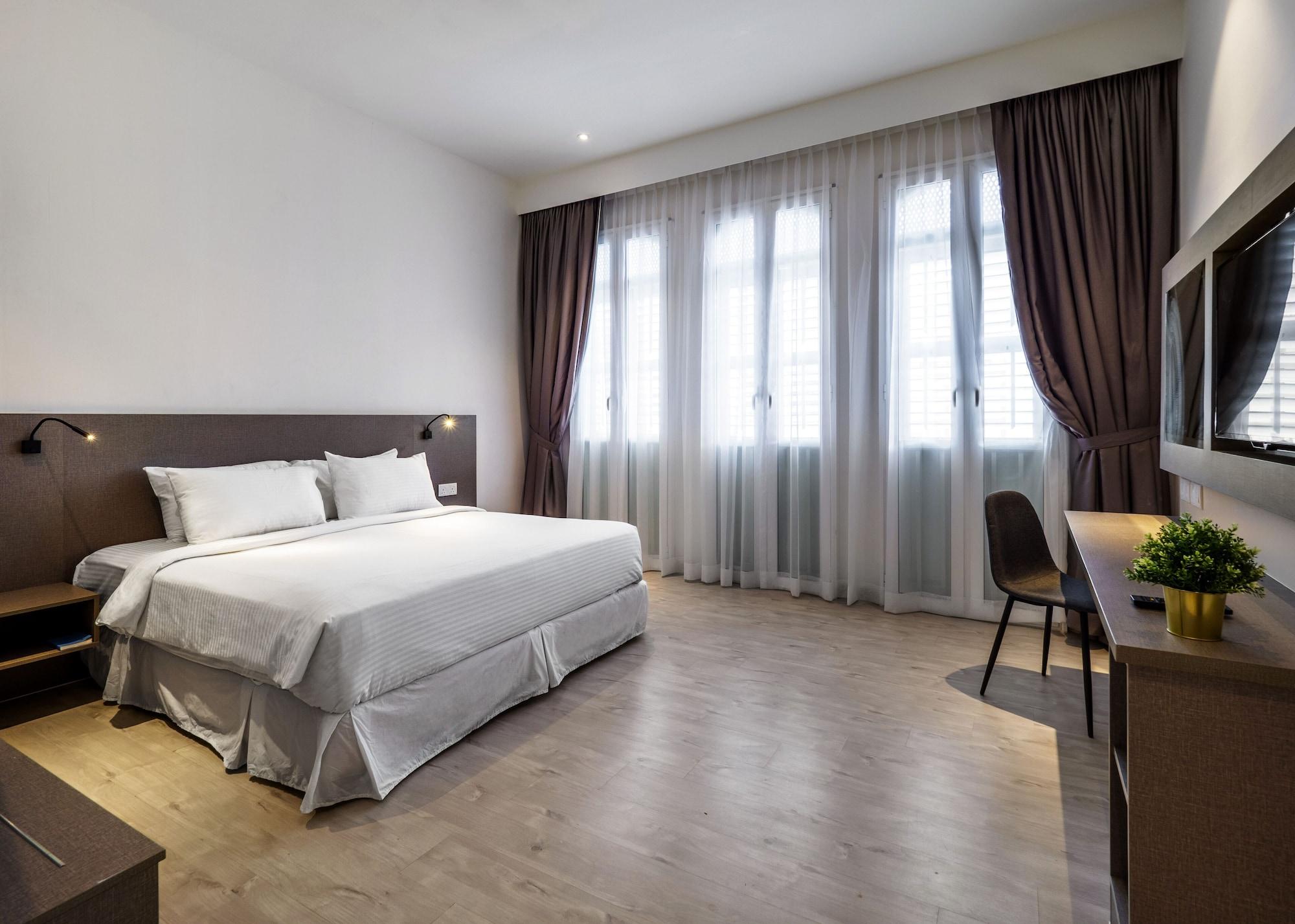 Hutton Central Hotel Managed By The Ascott Limited Джордж Таун Екстериор снимка
