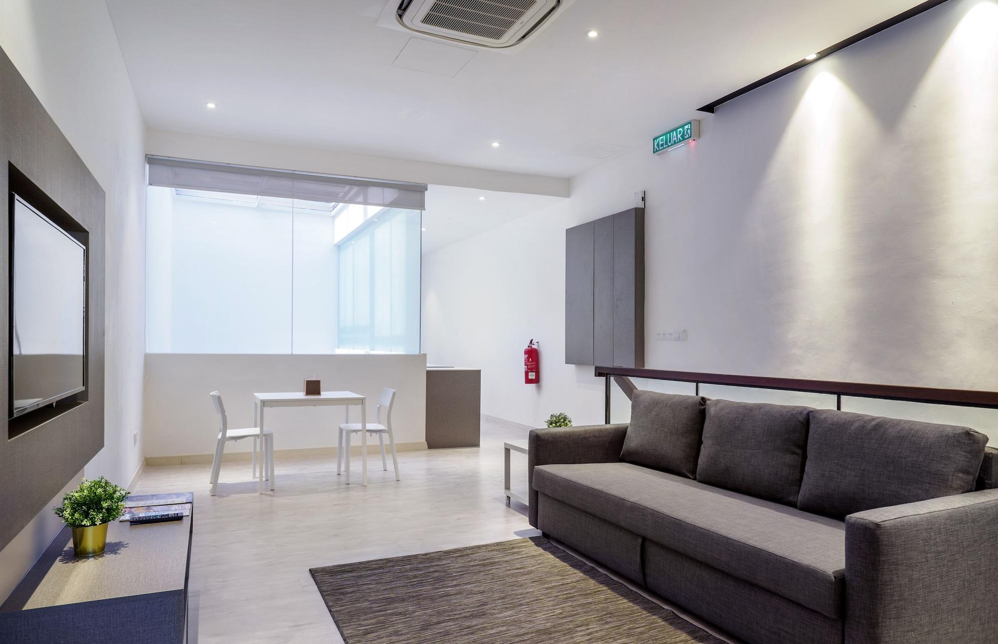 Hutton Central Hotel Managed By The Ascott Limited Джордж Таун Екстериор снимка