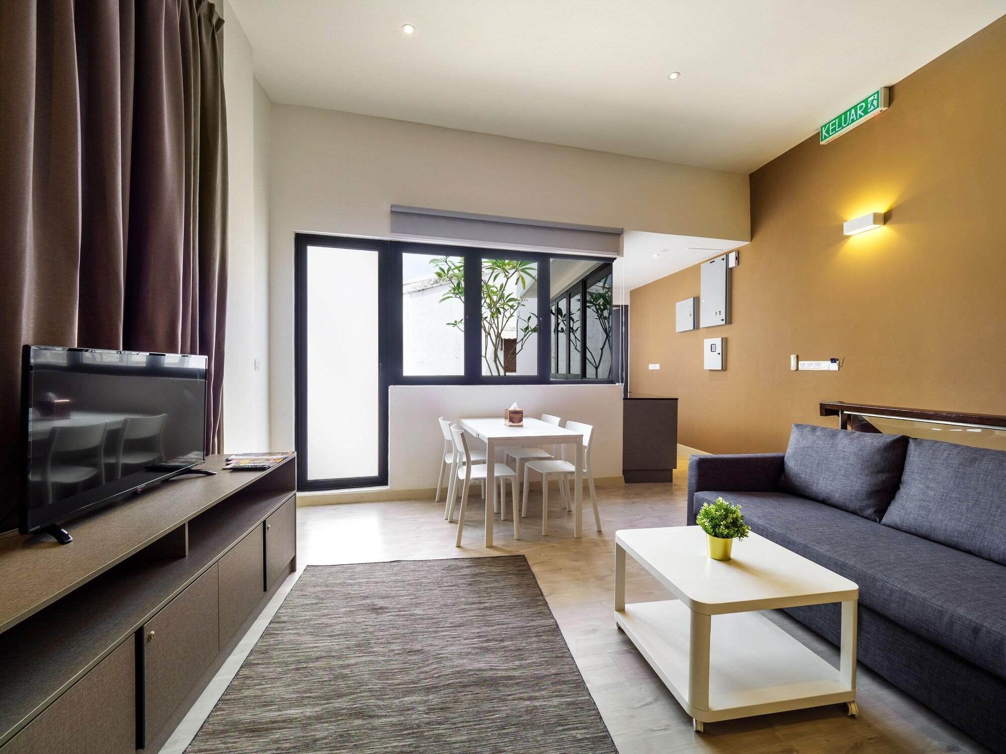 Hutton Central Hotel Managed By The Ascott Limited Джордж Таун Екстериор снимка