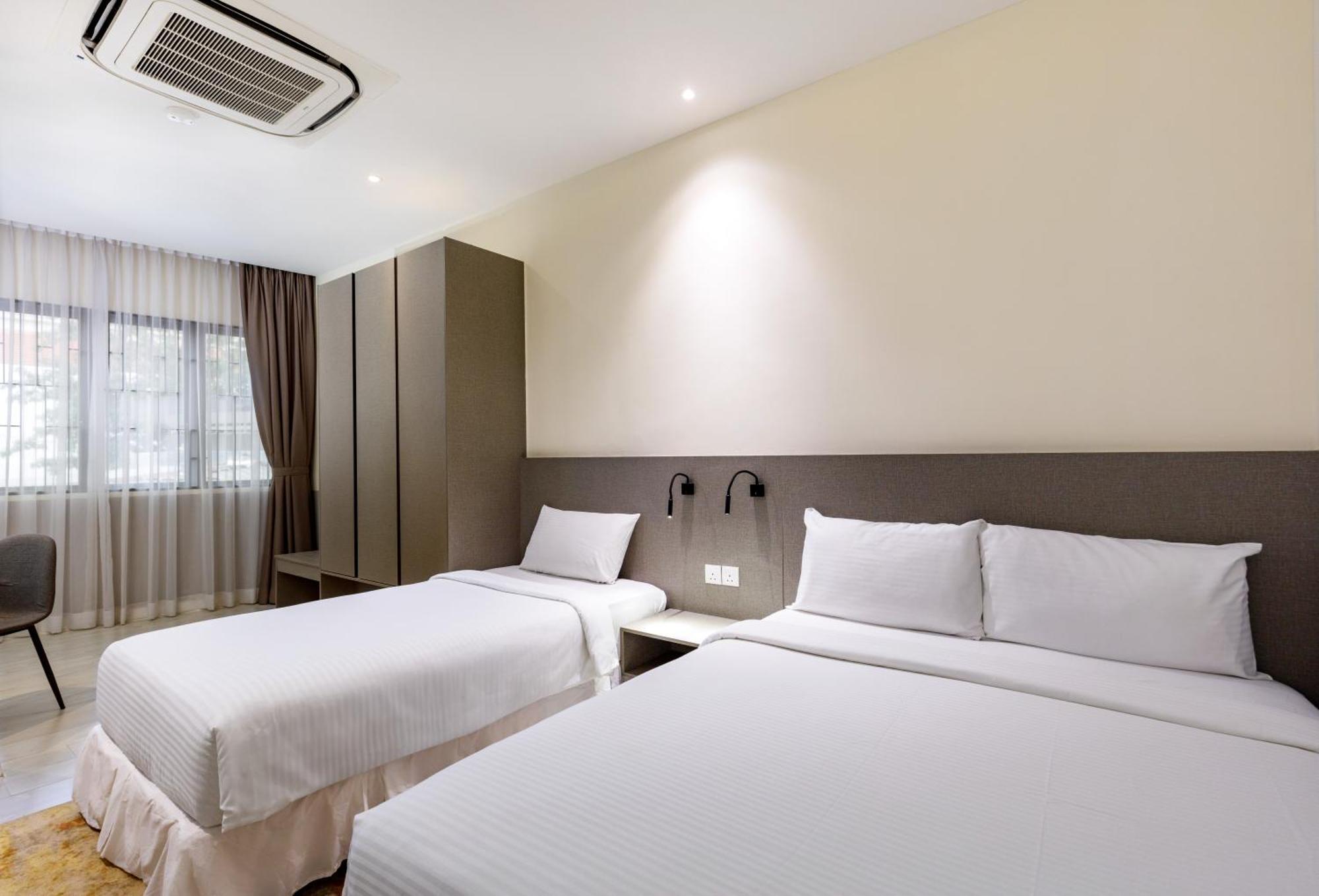 Hutton Central Hotel Managed By The Ascott Limited Джордж Таун Екстериор снимка